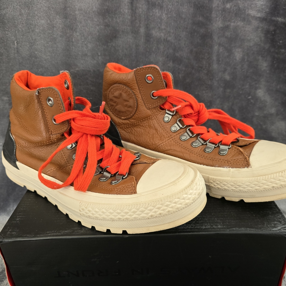 Converse Leather Hikers High Top Sneakers Brown Shoes Orange Laces